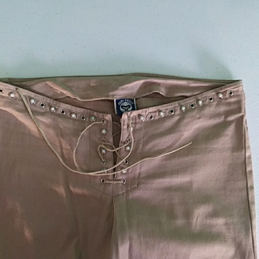 Semi Sweet. Super cute pants. Size 3/4